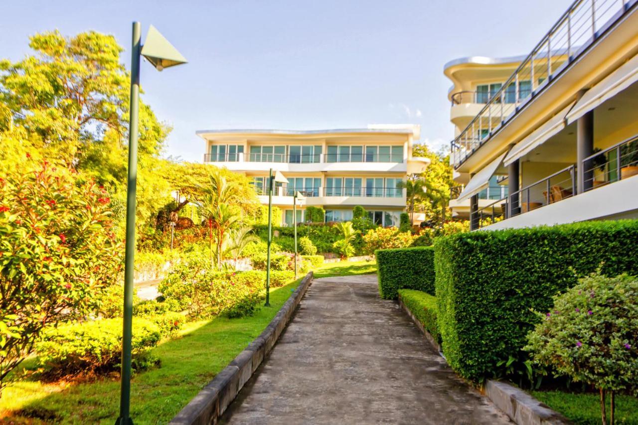 Hill Side Karon Kata Beach Condo Пхукет Екстер'єр фото